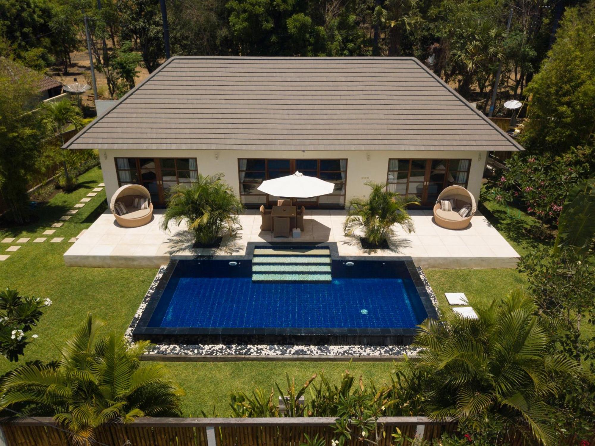 Kubu Indah Dive & Spa Resort Tulamben  Exterior photo